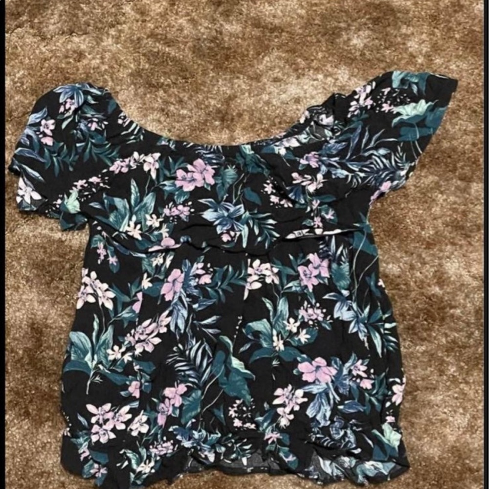 American Eagle Off the Shoulder Shirt